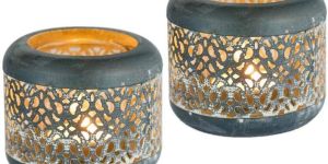 Set of 2 Windproof Design Rustic Metal Candle Holder