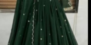 Ladies Party Wear Gown