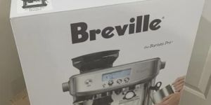 Breville-BES881BSS-Barista-Touch-Impress-Espresso-Machine