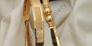 Golden Party Wear Brass Open Bangle