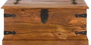 Aklo Solid Wood Trunk