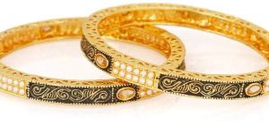 Artificial Bangles
