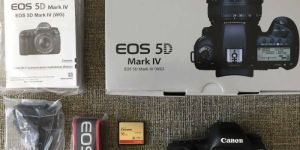 Canon EOS 5D Mark IV Digital SLR Camera
