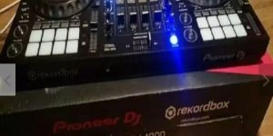 Pioneer DJ Xdj rx2 Professional DJ System