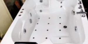 6x4 Feet Home & Spa Jacuzzi