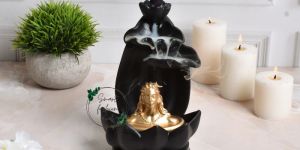 Smoke Adiyogi Gold Fountain