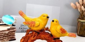 Polyresin Love Birds Showpiece