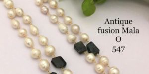 Antique Pearl Stone Mala