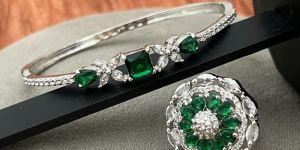 Artificial Ring and Bracelet Set