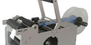 Semi Automatic Bottle Labelling Machine