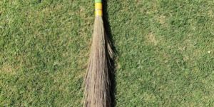 Single Face Plastic Pipe Grass Broom