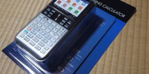 HP G8x92aa La Prime V2 Graphing Calculator