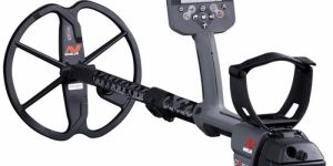 Minelab CTX 3030 Metal Detector
