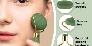 Jade Roller with Gua Sha Tool Face Massager