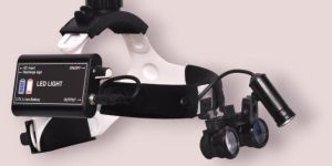 Surgical Loupe with Head Light