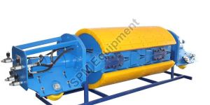 Hydraulic Wedge Self Mandrel