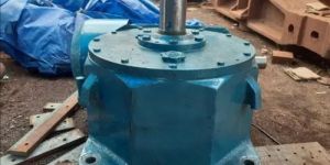 70 Kw Agitator Helical Gearbox