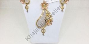 Gold Pendant Set