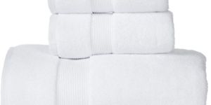 White Bath Towel Set