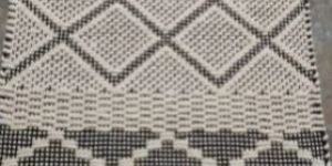 Woolen Jacquard Geometric Pattern Carpet