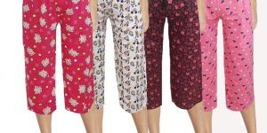 Ladies Printed Capri