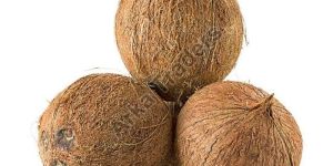 Husked Coconut