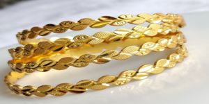 Regular Wear Golden Artificial Bangles