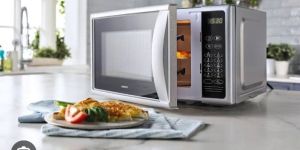 Microwave Oven