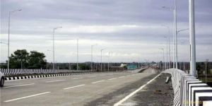 Single Arm Galvanized Iron Pole