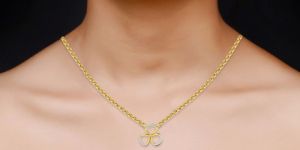 dp715 Gold Chain Necklace