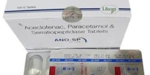 Aceclofenac Paracetamol Serratiopeptidase Tablet