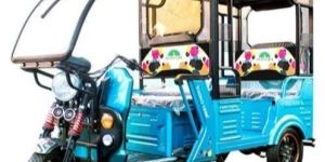 Mayuri Grand E Rickshaw