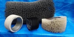 SPIRAL ROLLER BRUSH