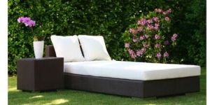 Outdoor Day Bed