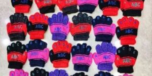 Kids Woolen Gloves