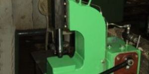 Hydraulic Press - Hand Operated