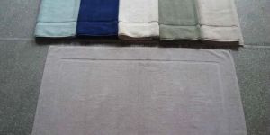 Terry Woven Bath Mat