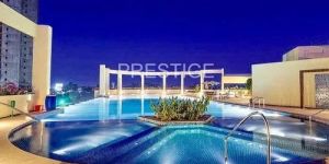 Oval Shaped Swimming Pool