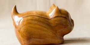 Wood Cat Statue