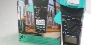 Digital Clamp Meter