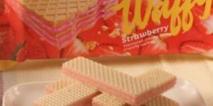 STRAWBERRY WAFFY