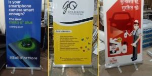 Roll up Banner Standee