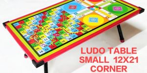 Ludo Bed Table