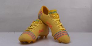 New Spectra Football Shoes