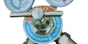 Double Gauge Oxygen Regulator