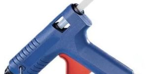 GLUE GUN