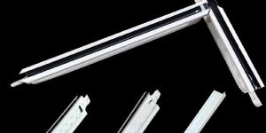 Silhouette T Grid