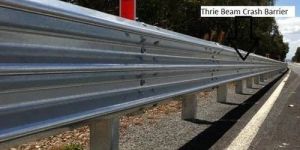 Thrie Beam Metal Crash Barrier