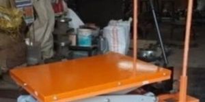 Hydraulic Scissor Lift