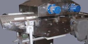 Biscuit Oil Spray Machine
